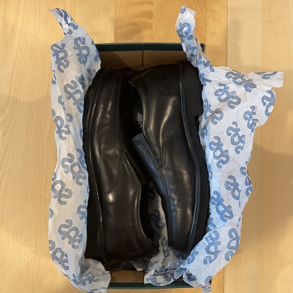 Loafers_&_Slip_Ons